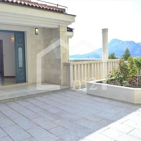 Luxury Residence Omiš Exterior foto